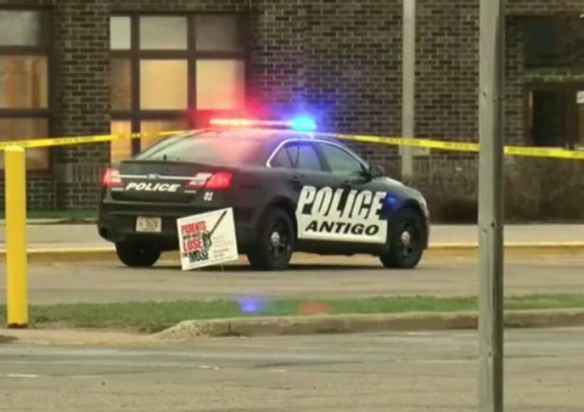 Ученик откри стрелба по време на гимназиален бал в САЩ