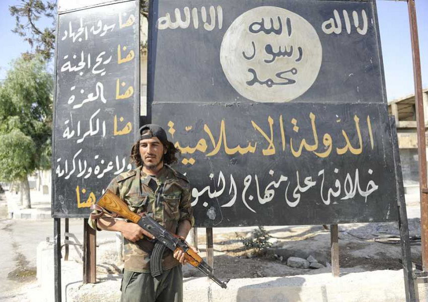 Над половин милион души са били убити в Сирия от началото на войната