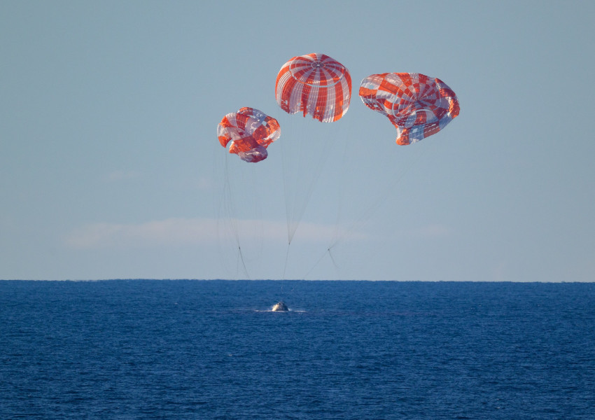 NASA: "Перфектно кацане" за екипажа на историческата мисия "Артемида II"