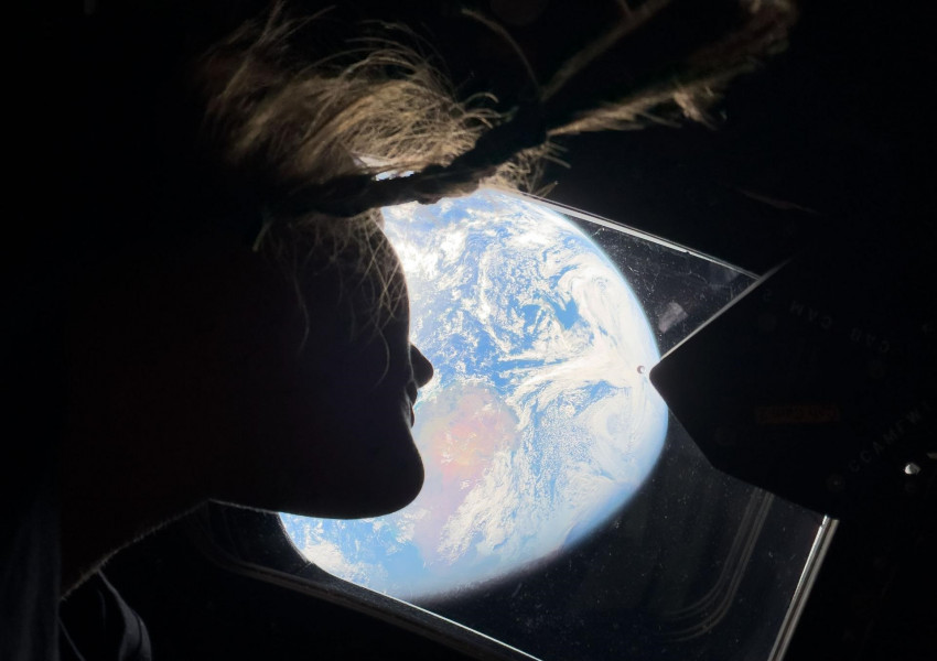 Нов рекорд за човечеството: Artemis II задмина "Аполо 13" на пътя си към Тъмната страна на Луната