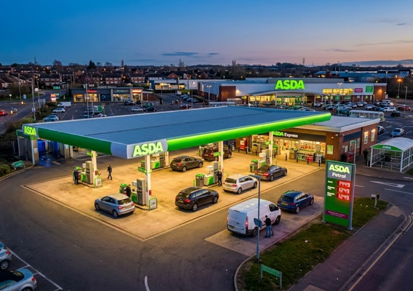 Asda предупреждава за временен недостиг на горива на фона на скачащи цени във Великобритания Asda предупреждава за временен недостиг на горива на фона на скачащи цени във Великобритания