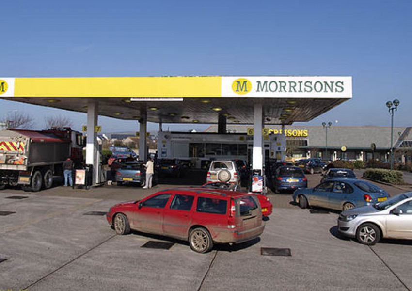 Три супермаеркета рязко свалят цените на бензина