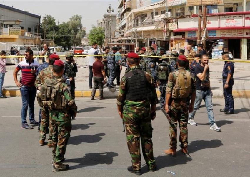 Бомби убиха най-малко 17 и раниха 50 в Багдад