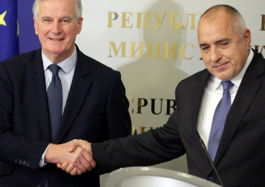 Правата на българите във Великобритания гарантирани "пожизнено"