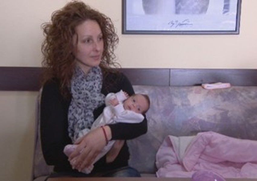 Уникална операция спасява живота на още неродено бебе