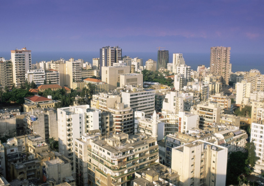 Британски дипломат намерен удушен и насилван сексуално в Бейрут