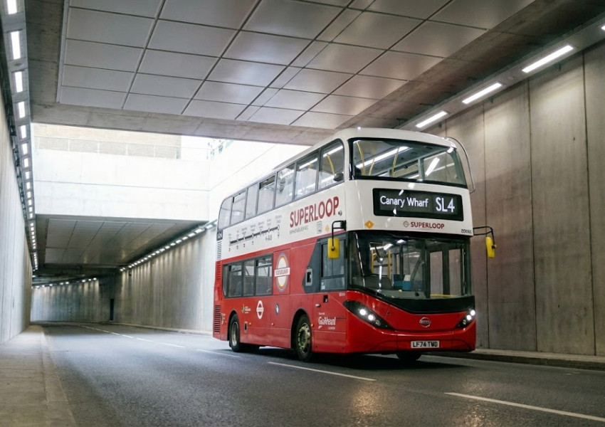 Безплатни автобуси в Лондон до май, но метрото поскъпва от 1 март