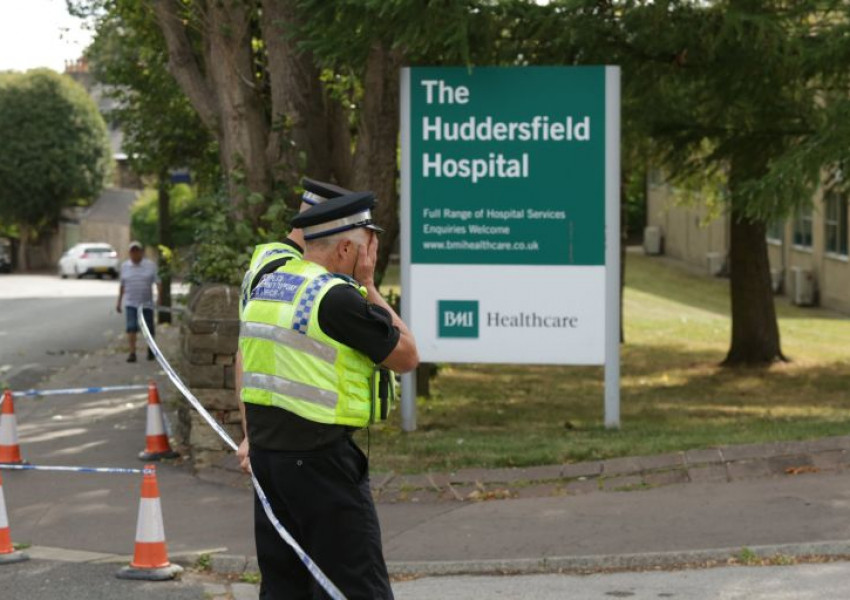 Кървава баня затвори британска болница (ВИДЕО 18 +)