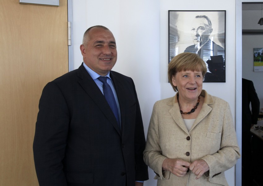 Борисов обсъдил с Меркел позицията на България за мигрантите
