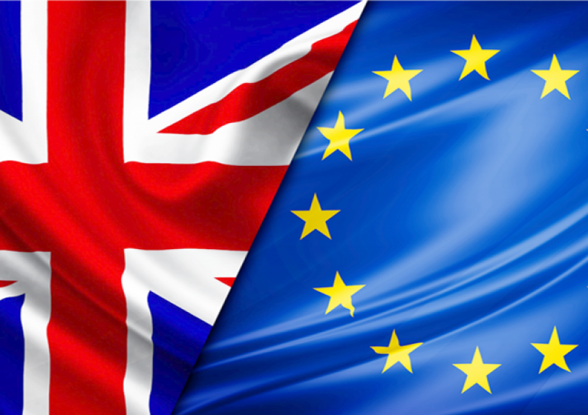 Мей на турне в страната с послание за единство и оптимизъм