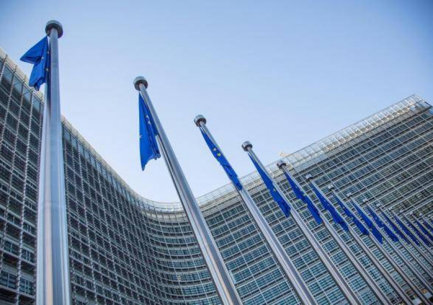 Край! Британските депутати без право на глас! 