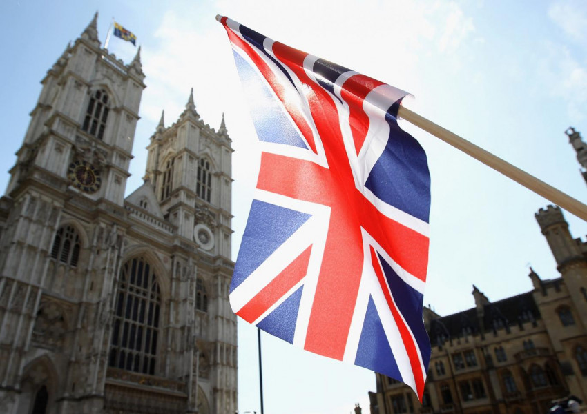 Мит е че европейците крадат работата на британците!