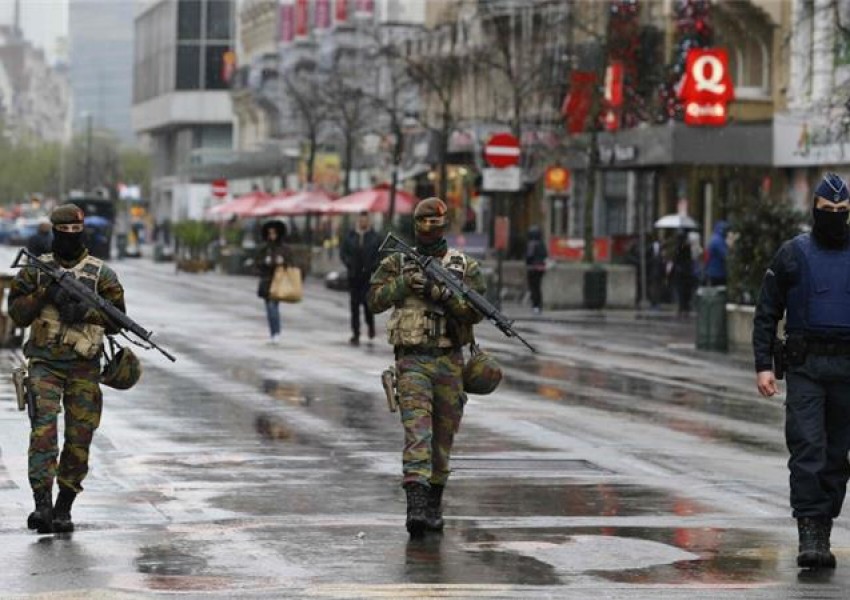 Терористи, предрешени като военни, подготвяли атентати в Белгия