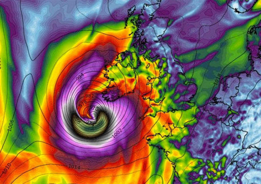 Американци предупреждават: Бурята Офелия удря Великобритания!