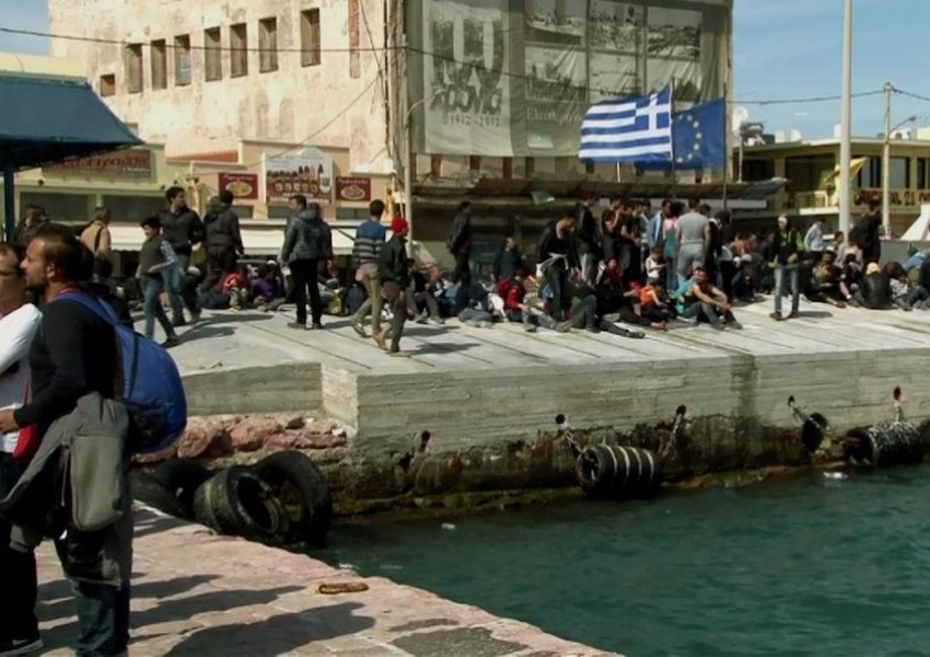Бунт на бежанци в гръцкия остров Хиос