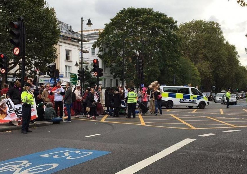 Транспортен хаос в Южен Лондон заради протест