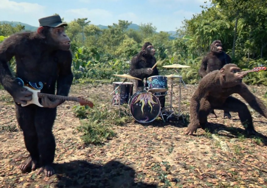 Как технологиите превърнаха звездите от Coldplay в маймуни (Making Video)