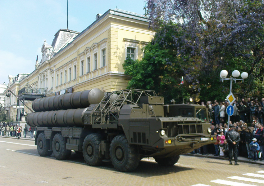 САЩ искат от България да изпратим на Украйна ракетна ПВО система