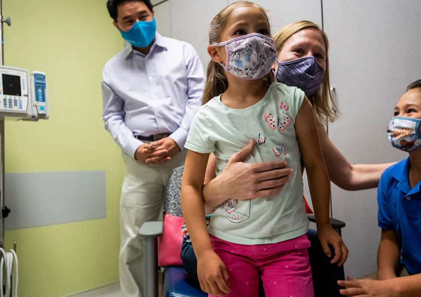 Ще ваксинират ли децата над 12 годишна възраст на Острова? Вижте какво каза британският здравен министър Захауи