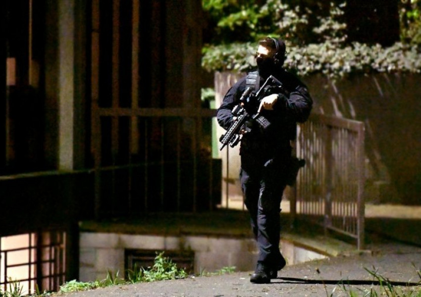 Мъж е бил нападнат и убит пред Лондонската централна джамия