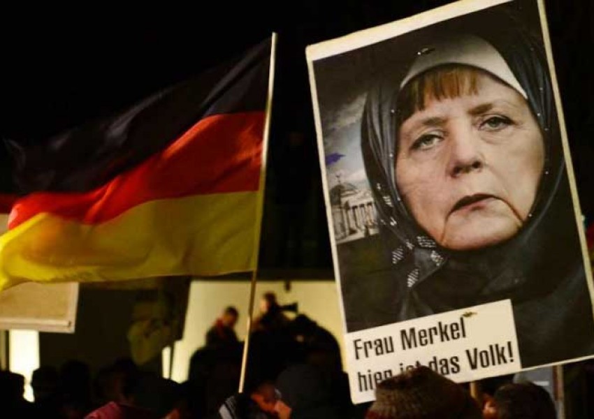 Протестиращи в Дрезден: Меркел, вземи си мюсюлманите и се разкарай!