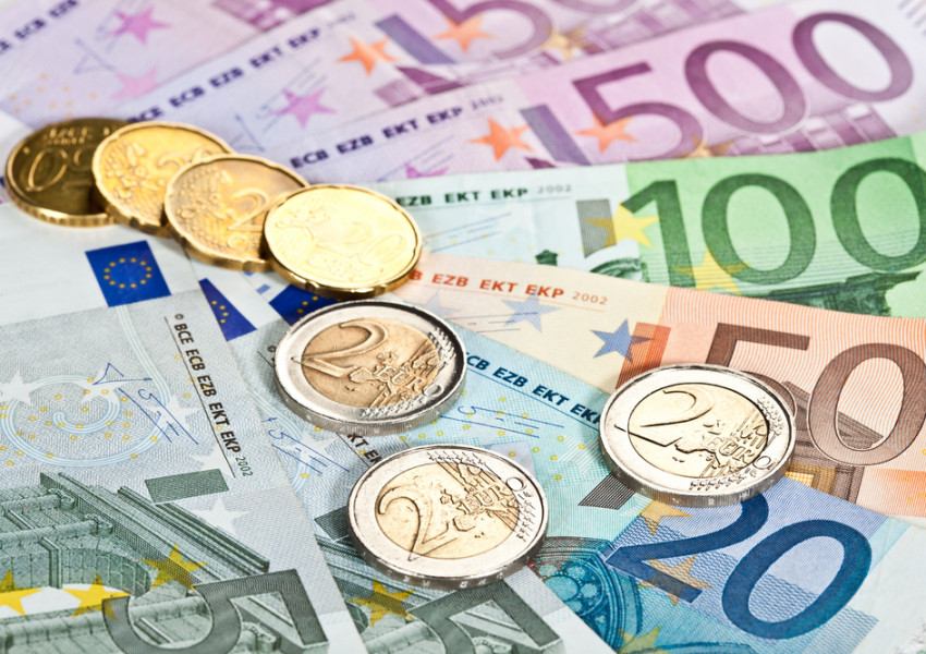 България: Въвеждат еврото на 1 януари 2024 година без преходен период!