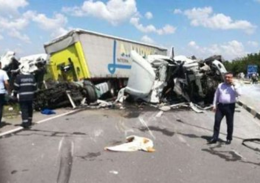 Два български тира катастрофираха в Румъния, загина единият от шофьорите