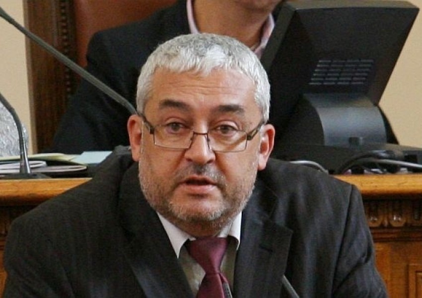 Български депутат: Одобрявам атентатите в Брюксел!