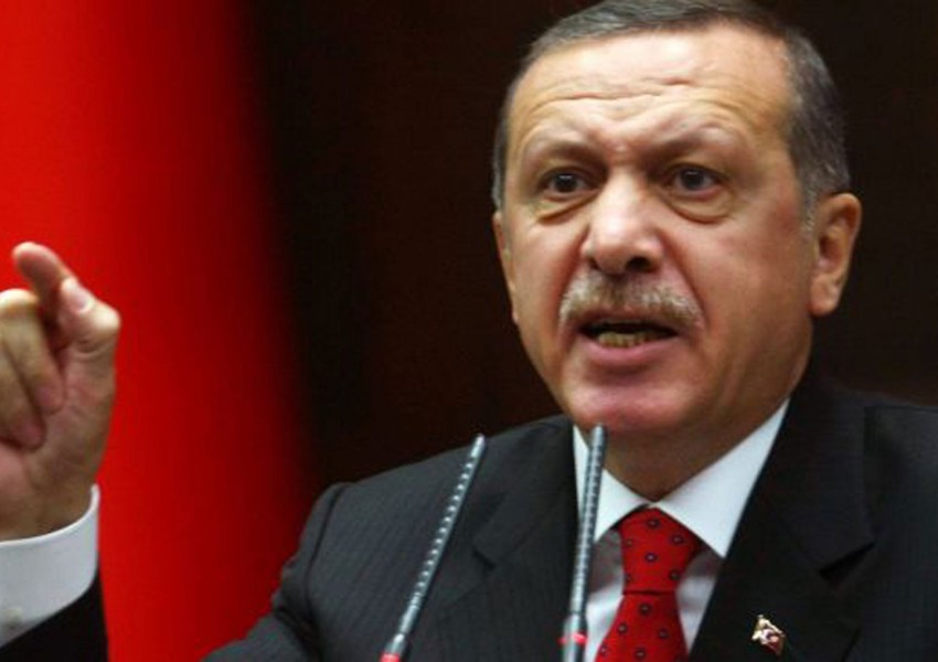 Ердоган бесен, че руски войници помагат на кюрдите в Сирия