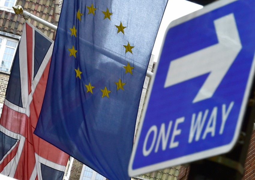Над половината британци искат излизане от ЕС