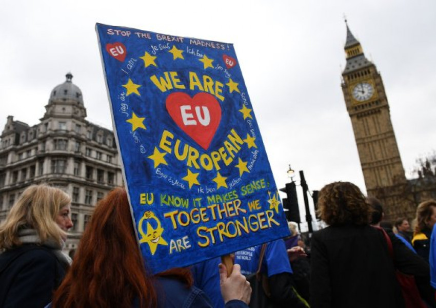 Ще запазят ли британците европейски паспорт и след "Брекзит"?