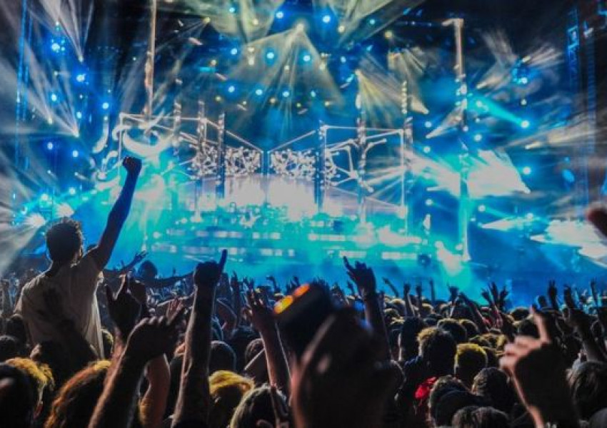 Тийнейджър ранен при нападение на фестивала в Ридинг