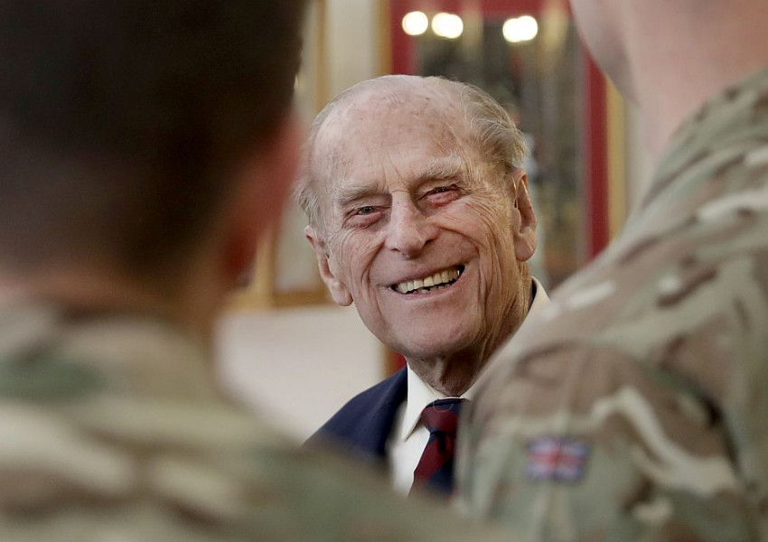 Принц Филип с нов, ужасен гаф!