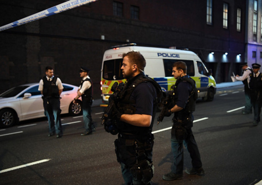 Затвор доживот за атентатора от Финсбъри Парк