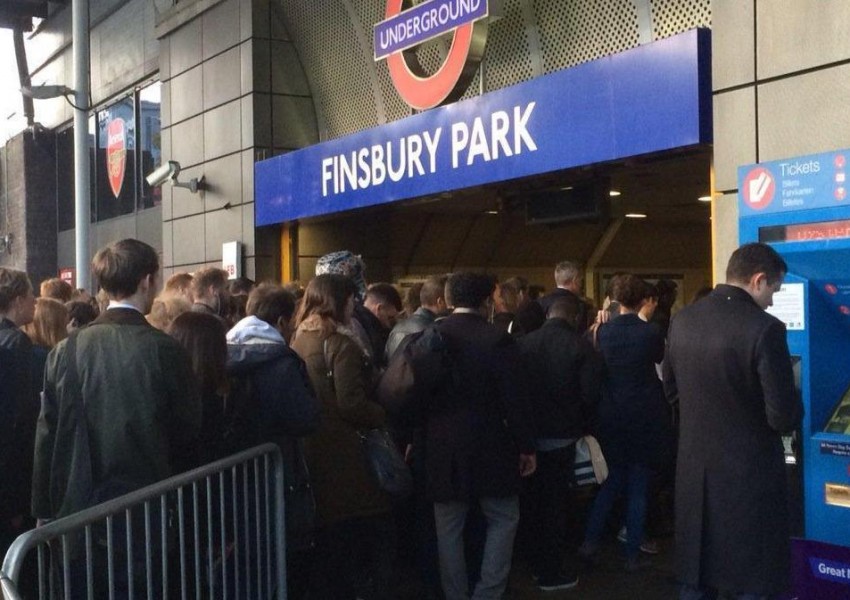 Транспортен ад на метростанция Finsbury Park