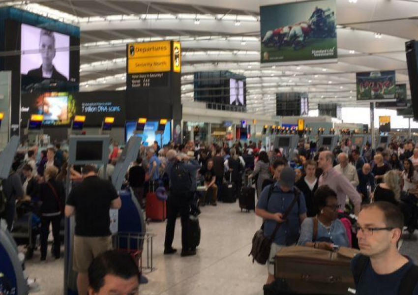 Хаос на лондонските летища в първия ден от „Банк холидей“ уикенда