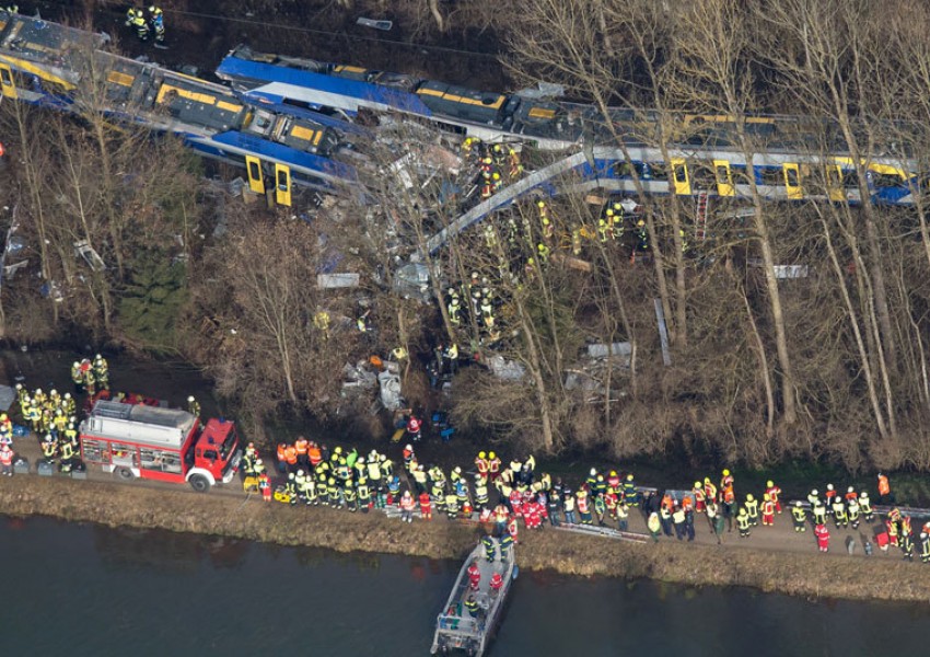 Човешка грешка е причинила тежката влакова катастрофа в Германия