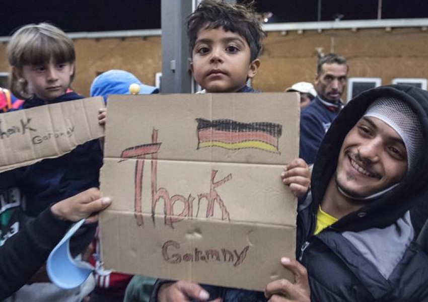 30 000 бежанци в Германия са си намерили работа