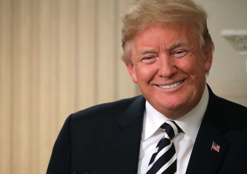 Доналд Тръмп става на 72 години днес