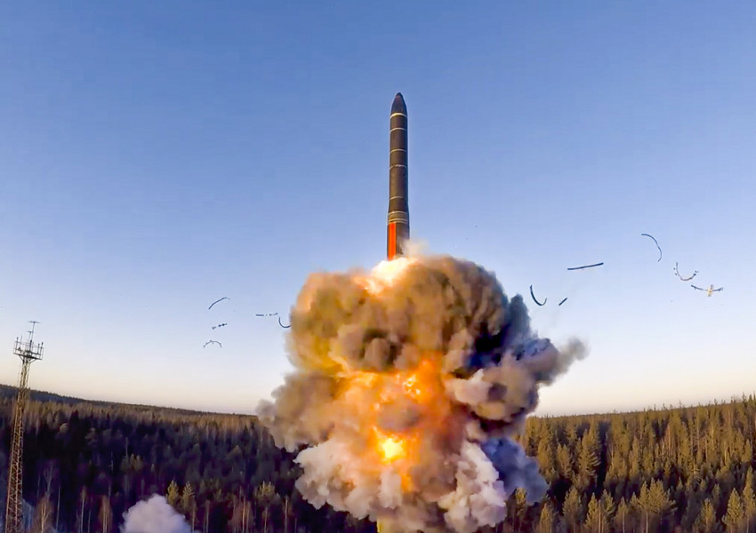  New York Times: "Русия намеква за разполагането на ядрени ракети близо до американските брегове"