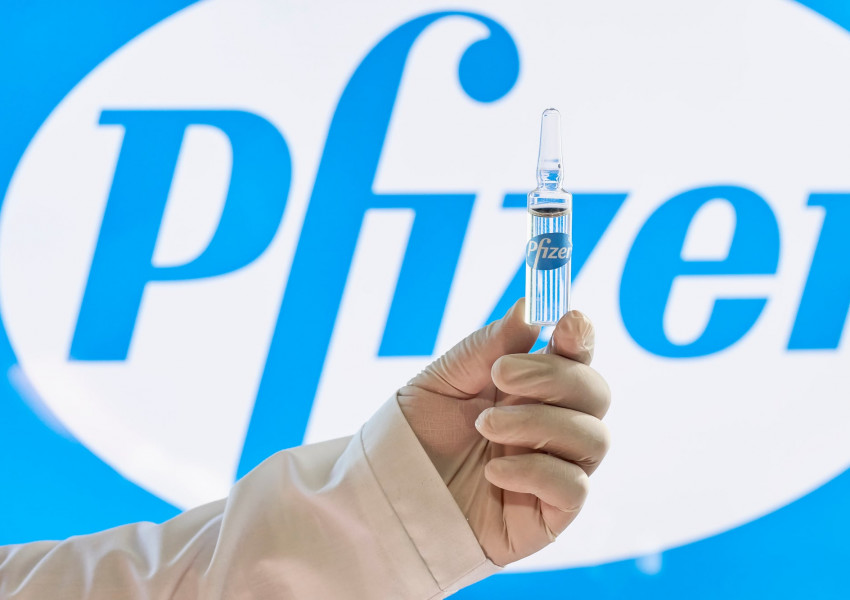 Ваксината на Pfizer/BioNTech е най-ефективна, когато времето между двете убождания е поне...
