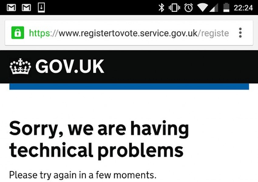 Сайтът на британското министерство се срина