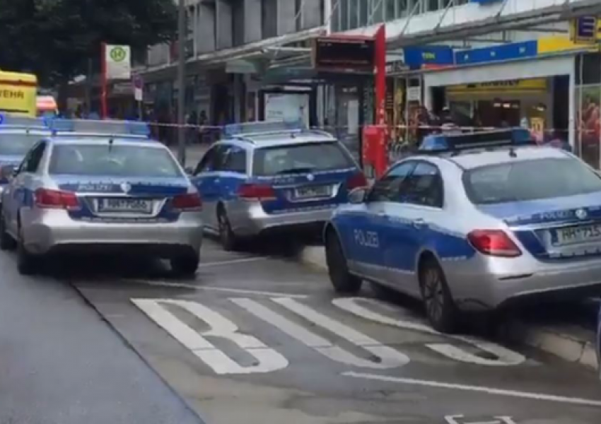 Нападение с нож в Германия! Тероризъм ли е?