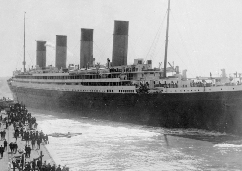 На 14 април 1912 г. Потъва "Титаник"