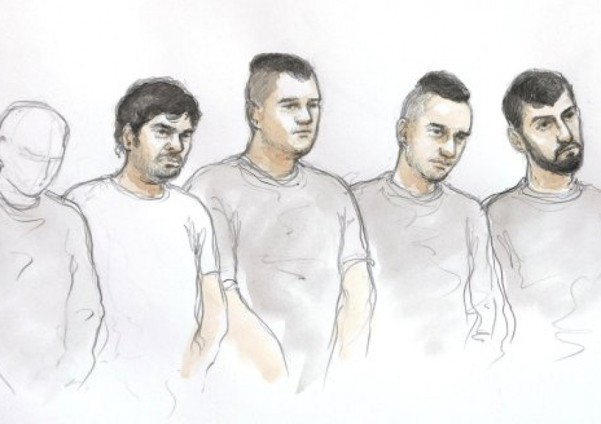 Петима арестувани за заливане с киселина на тригодишно дете