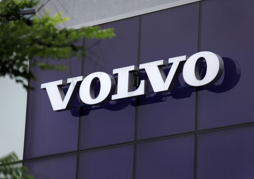 Автомобилният производител Volvo ще предложи щедра схема за платен родителски отпуск на своите 40 000 служители в световен мащаб.