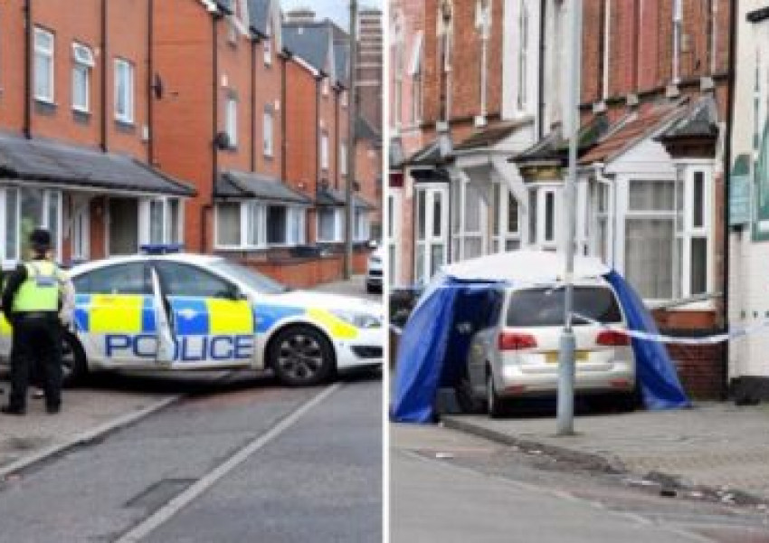 Кола блъсна двама мъже пред джамия в Бирмингам   