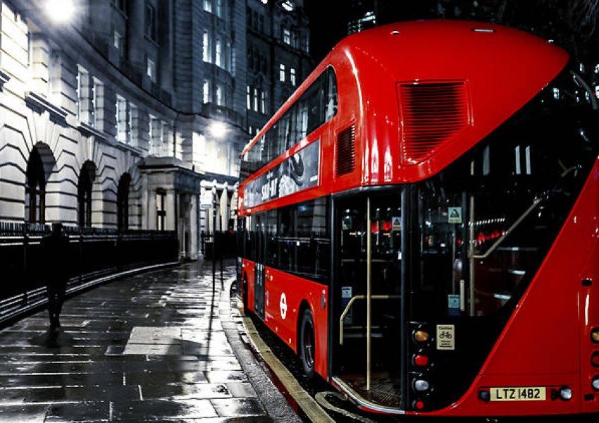 Пускат нови автобуси заради нощното метро