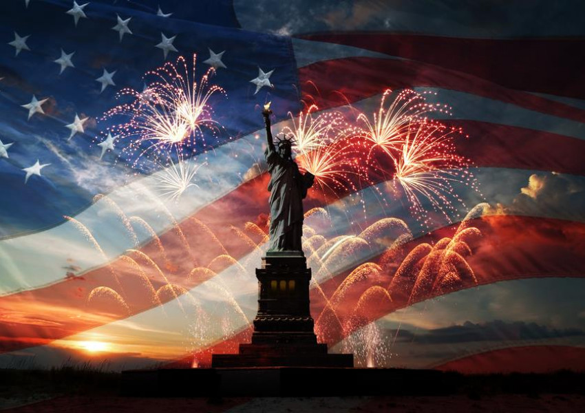 Днес е 4-ти Юли! Съединените Американски Щати честват своята независимост от Британската империя