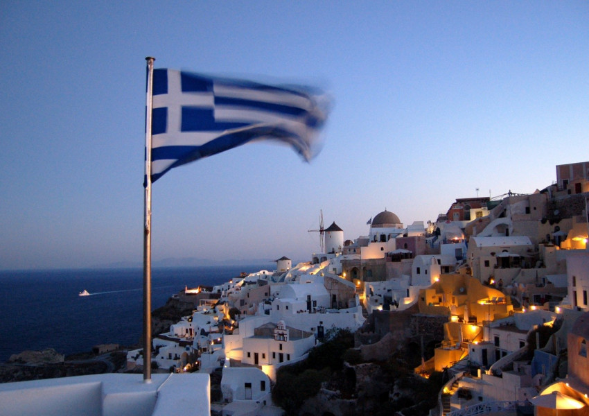 Гърция: Солун, Серес и Лариса под пълна каранатина.